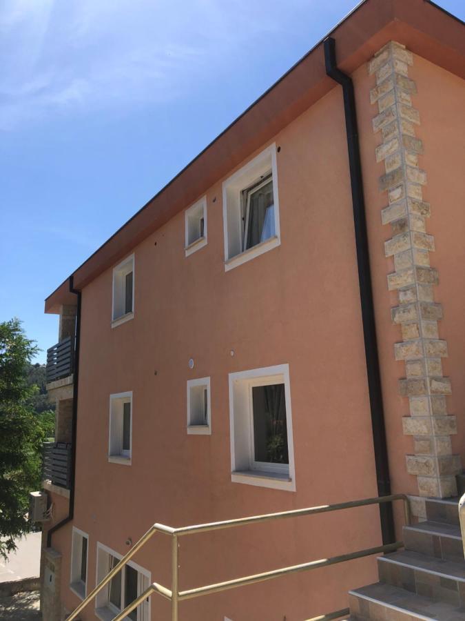 Apartments Chilla *** Lopar Dış mekan fotoğraf